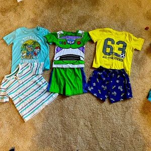 3T Boys. 2 shirts and 2 PJs
